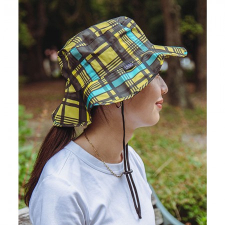 日本KIU 85212 英倫格紋 抗UV透氣防水漁夫帽 叢林帽 附透明收納袋(男女適用)